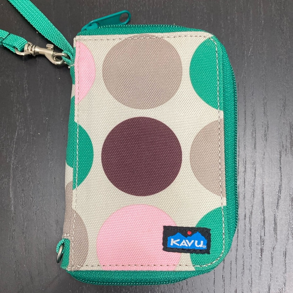 Kavu wristlet/wallet